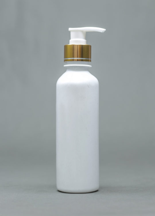 250ml opaque plastic bottle BOLD with metallic pump cap