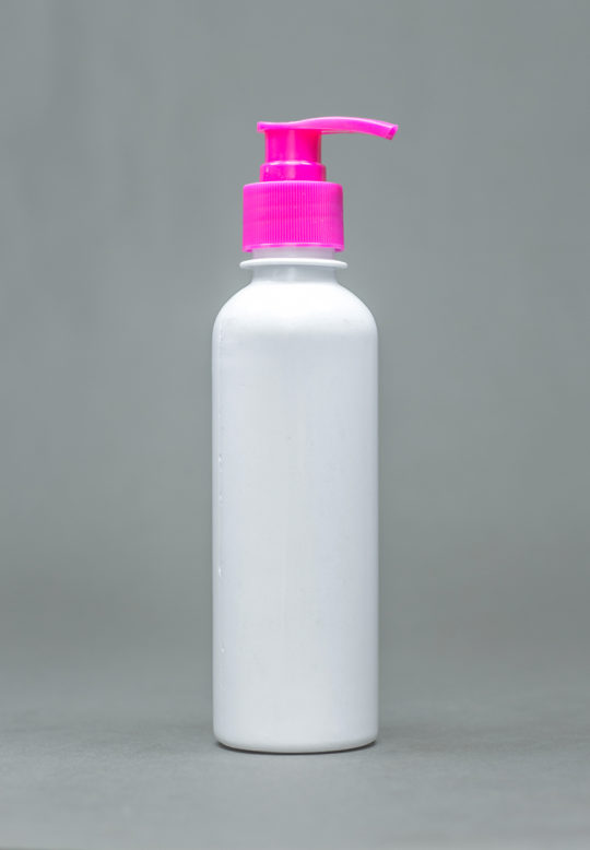 250ml opaque plastic bottle BOLD with pump cap