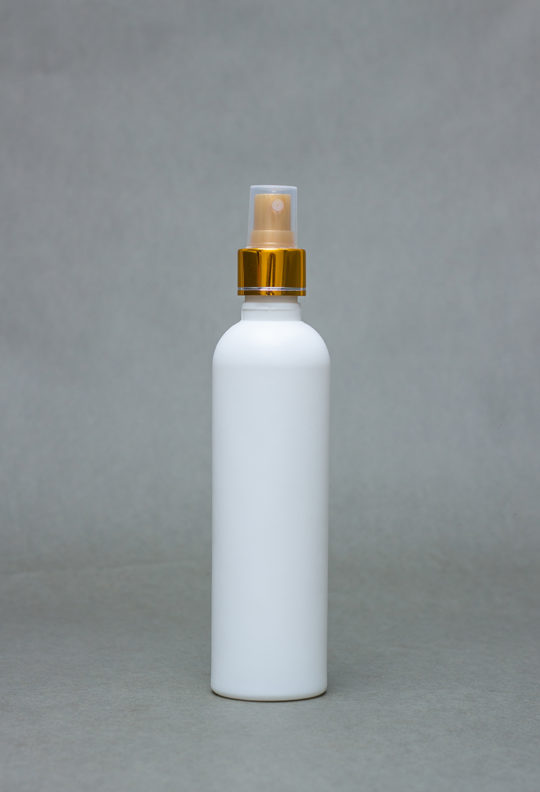 250ml opaque plastic bottle BOUNTY with metallic spray cap