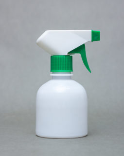 250ml opaque Plastic Bottle JASMIN with Spray Gun