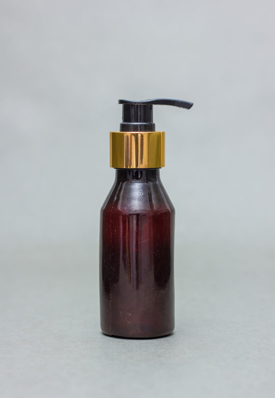100ml Amber Plastic Bottle With Metallic Pump Cap